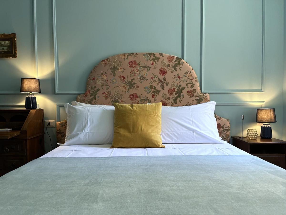 Marion - Holiday Houses Napoli Bagian luar foto